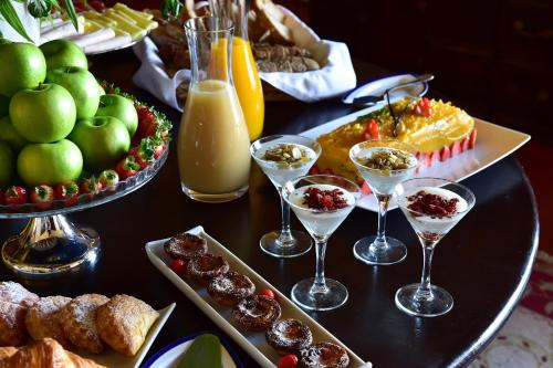 Jídlo v hotelu nebo okolí