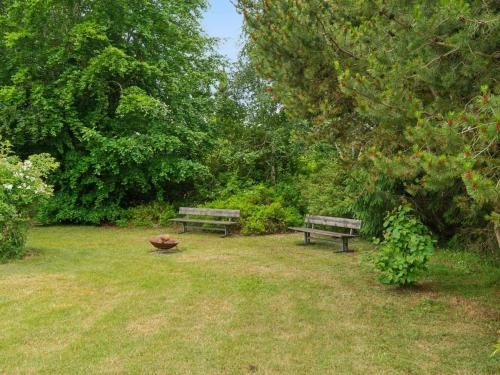 Zahrada ubytování Holiday Home Merita - 1-1km from the sea by Interhome