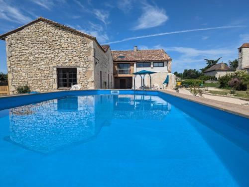 Kolam renang di atau dekat dengan Vineyard Villa with Pool and Hot Tub