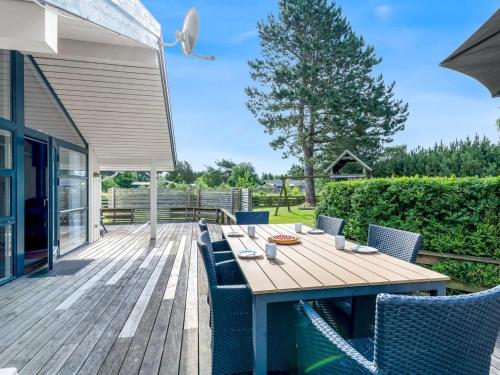 Balkón nebo terasa v ubytování Holiday Home Truls - 800m from the sea by Interhome