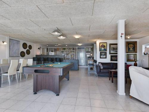 Imagen de la galería de Apartment Durim - 2-5km from the sea by Interhome, en Humble