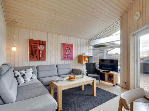 Χώρος καθιστικού στο Holiday Home Sointu - 250m from the sea by Interhome