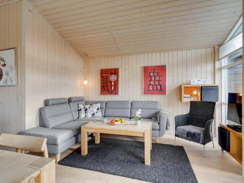 Χώρος καθιστικού στο Holiday Home Sointu - 250m from the sea by Interhome