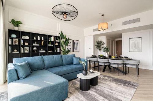 4BR Gem in Downtown with Full Burj Khalifa View and Dubai Mall Access