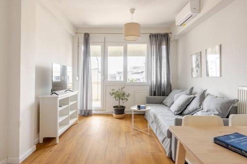 Bright Bright C- Modern apartment with terrace