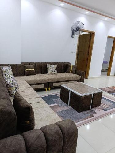 شقة كاملة بغرفتي نوم دور ارضي