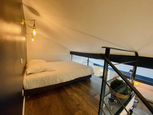 Postel nebo postele na pokoji v ubytování SERENITE BASQUE - Gîtes & Spa Privatif