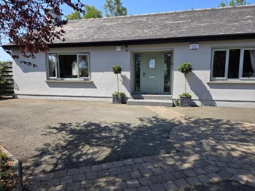 Gallery image of The Lazy Acre - Secluded Cottage with Garden & Sunset Views in Enniscorthy