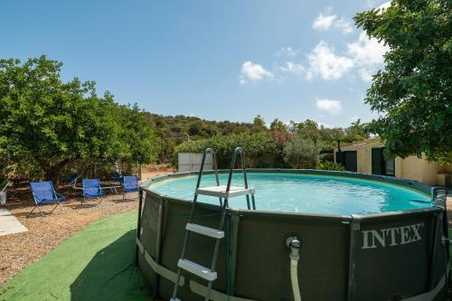 Fotografie z fotogalerie ubytování Chia Pool, 5 Rooms Per 12 People v destinaci Chia