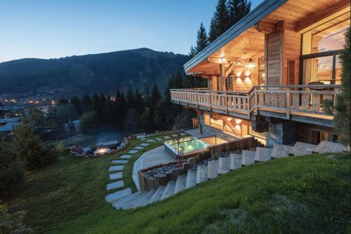 Chalet Cheval Blanc - Les Gets - ski in-out