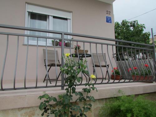 Holiday Home Sunset Azzurro with heated pool and free private parking