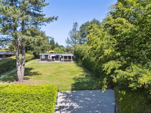 Zahrada ubytování Holiday Home Guthfrith - 1-4km from the sea by Interhome
