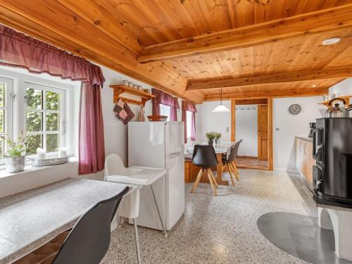 Χώρος καθιστικού στο Holiday Home Yrjö - 2-5km from the sea by Interhome