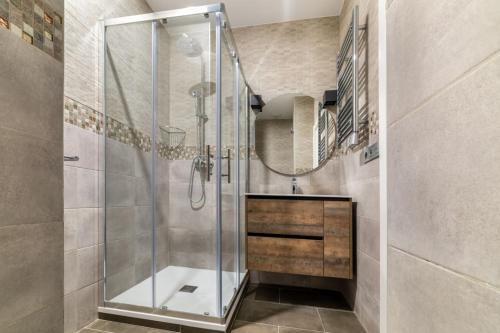 Modern and Refurbished - 2Bedrooms 2Baths-Justicia