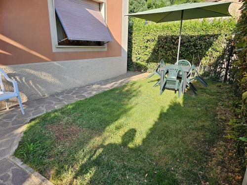 Κήπος έξω από το La Felce vacation home