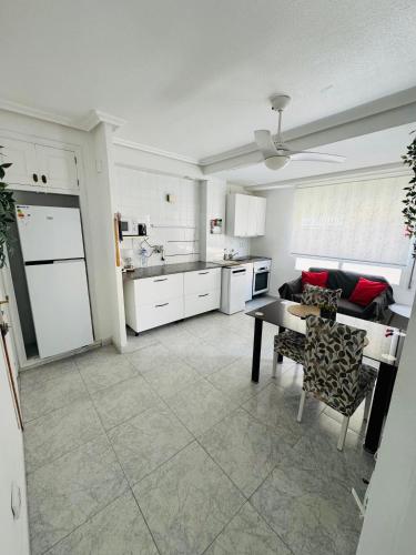 Beach apartment / Torrevieja