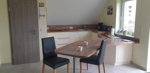 Dapur atau dapur kecil di Ferienwohnung Eifelglück Hupperath