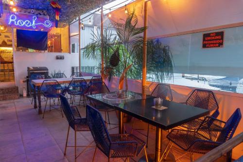 Restoran atau tempat lain untuk makan di La Créme de la Créme Hostel