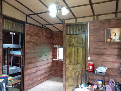 Bilik mandi di Cabaña Renaciendo