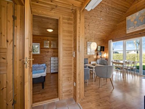 Фотография из галереи Holiday Home Terese - 45km from the sea by Interhome в городе Гриннстед