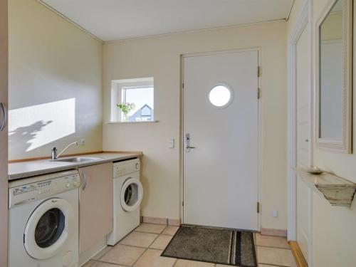 GlesborgにあるApartment Line - 10m from the sea by Interhomeのギャラリーの写真