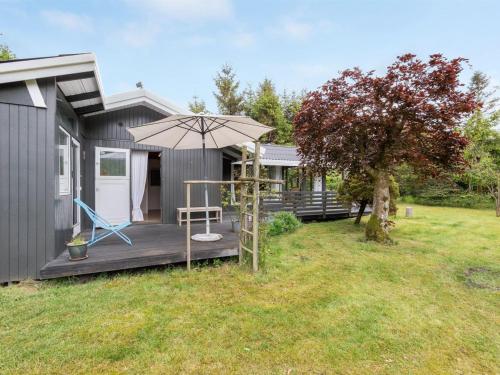 Κήπος έξω από το Holiday Home Syrina by Interhome