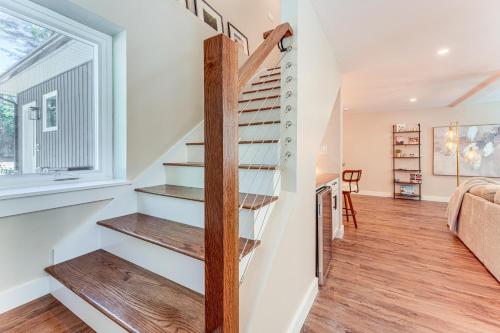 Φωτογραφία από το άλμπουμ του Modern Gem on 15 Acres, 5 Mi to Old Orchard Beach! σε Sandy Brook