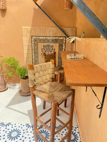 Fotografie z fotogalerie ubytování Riad Marocain avec jacuzzi sur la terrasse entièrement louer avec 3 chambres pour 6 personnes dans la médina proche de la place Jemma el fna v Marrákéši