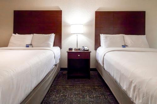 Katil atau katil-katil dalam bilik di Cobblestone Inn & Suites - Big Lake