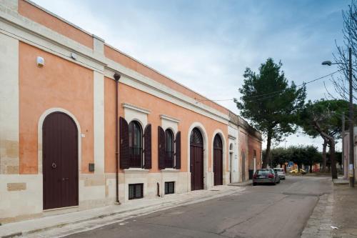 El barrio en el que está el departamento o un barrio cercano