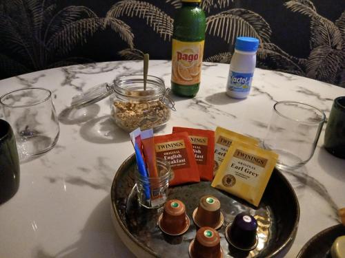 Nápoje v ubytování Loft And Charmed LOVE ROOM UNIQUE A SOULAC