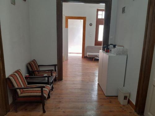 Imagine din galeria proprietății Courtyard Cottage în Atena