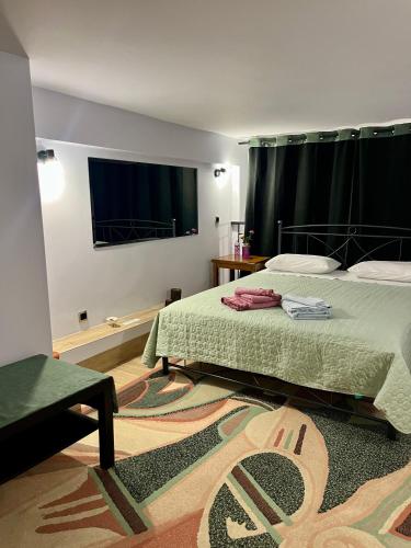 Chic & Cozy Apartment in Gazi, Athens
