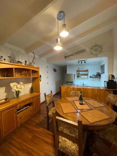 Kuchyň nebo kuchyňský kout v ubytování Beach house Pichilemu - Casa frente al mar
