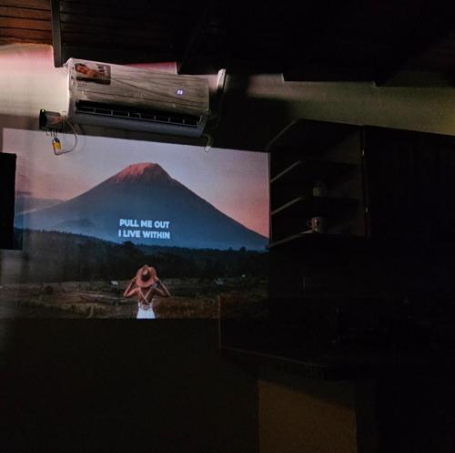 Televisyen dan/atau pusat hiburan di Hermoso Estudio Alto Barinas