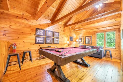 Biliár nebo kulečník v ubytování Thatta Way Hideaway By Avada Properties