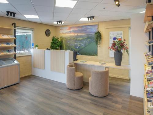 Ảnh trong thư viện ảnh của South Limburg Bungalow Near Tripoint ở Vijlen