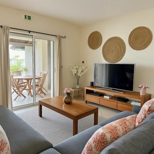Μια τηλεόραση ή/και κέντρο ψυχαγωγίας στο appartement Grand Baie île Maurice
