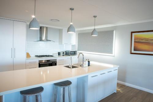 Horizon View Houseにあるキッチンまたは簡易キッチン