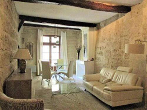Gallery image of Serinity - 17th century, designer apartment in Pézenas