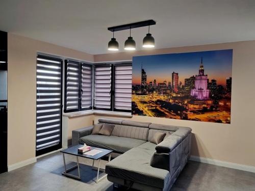Newly Renovated Apartment! Center and Lake view!