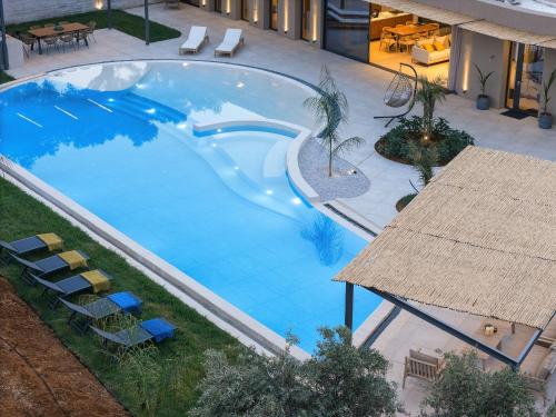 Salisol Villa - Green Oasis