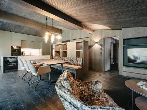 ViBES Sölden - your alpine homebase photo 3