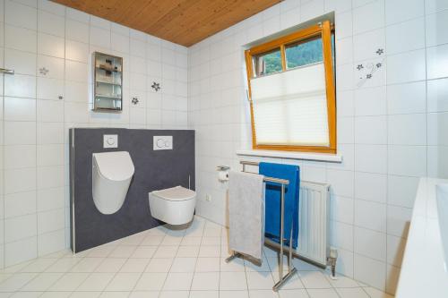Ένα μπάνιο στο Appartement Hochjochblick