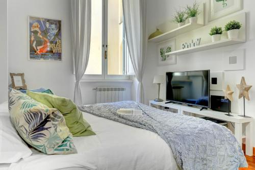 Colosseo - MecenStudio - Home and More