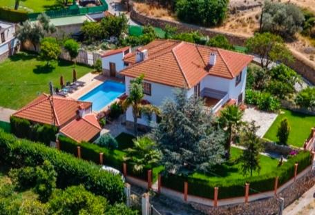 Casa Rural Las cuatro flores