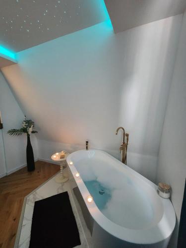 Phòng tắm tại Suite Secrète