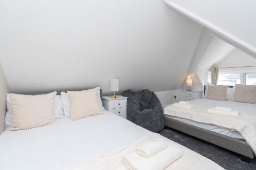 Ένα ή περισσότερα κρεβάτια σε δωμάτιο στο Open Mind Property - 8 Guests & Free Parking