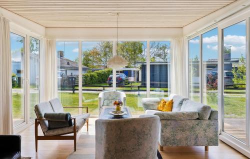 Χώρος καθιστικού στο Gorgeous Home In Broager With Wifi