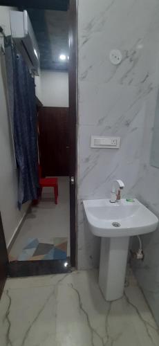 Ένα μπάνιο στο Manthan Home Stay
